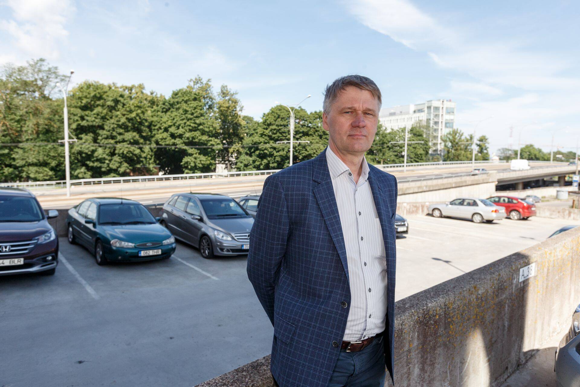 Liidu juhi Sulev Naruski sõnul liigub Eesti teedel liiga palju halvas korras sõidukeid