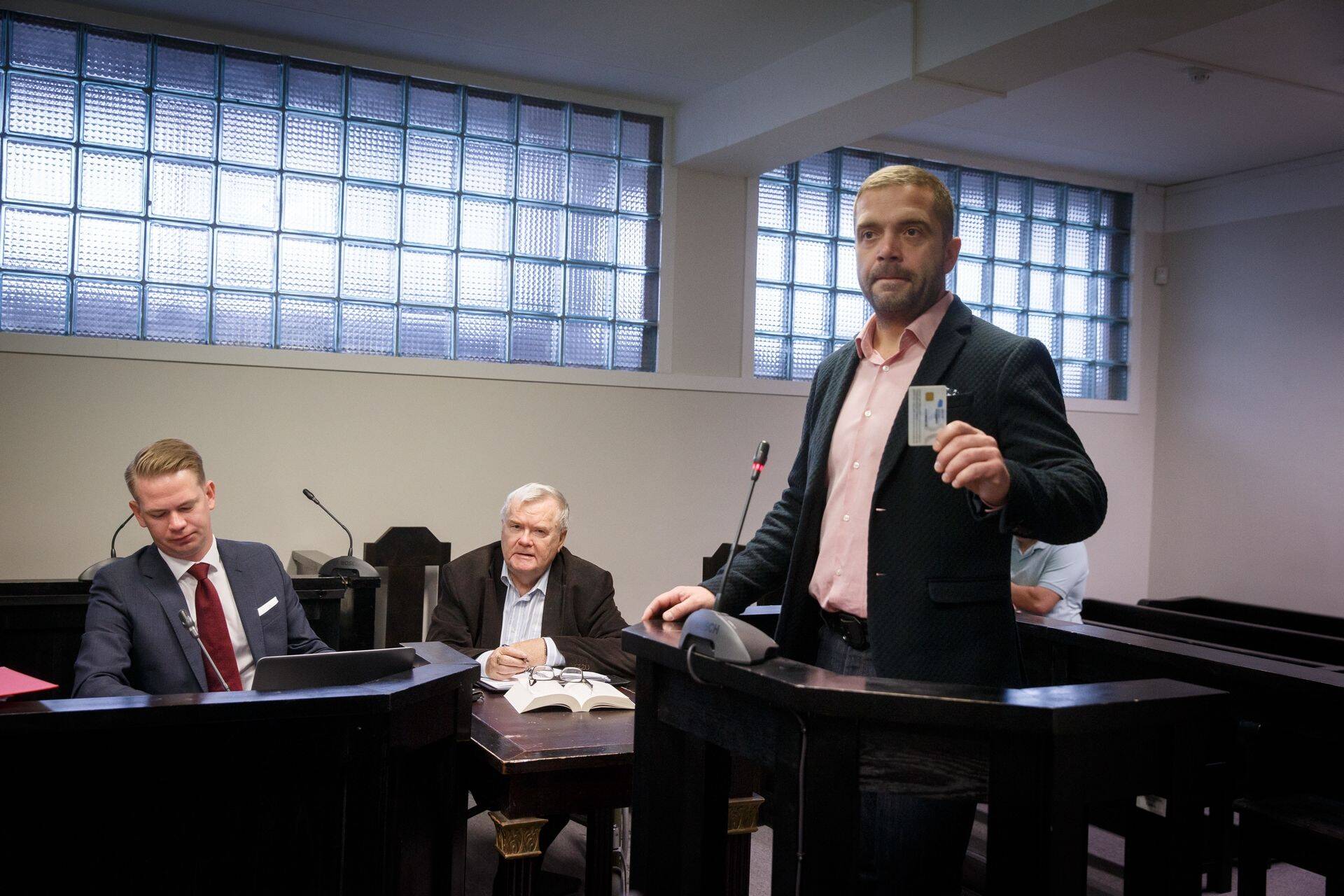 Sulev Seppik täna kohtupingis.