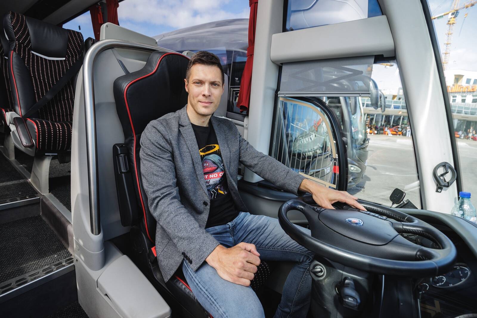 Автобус существенно более экологичен, чем поезд, заявил руководитель Lux Express Ингмар Роос.