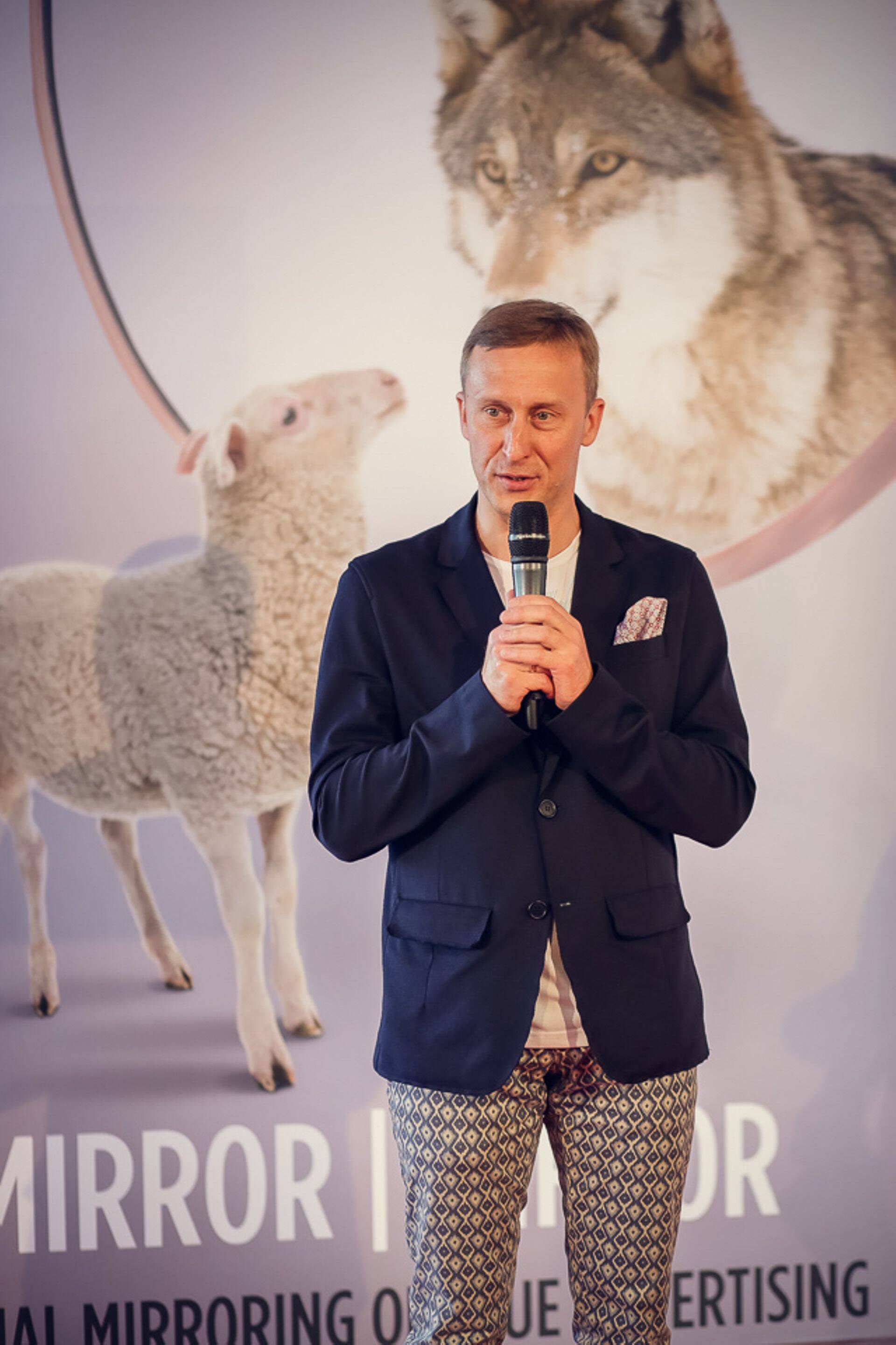 AGE Comi üks omanikke Andris Blaka kinnitas, et äri kasvab väga aeglaselt.