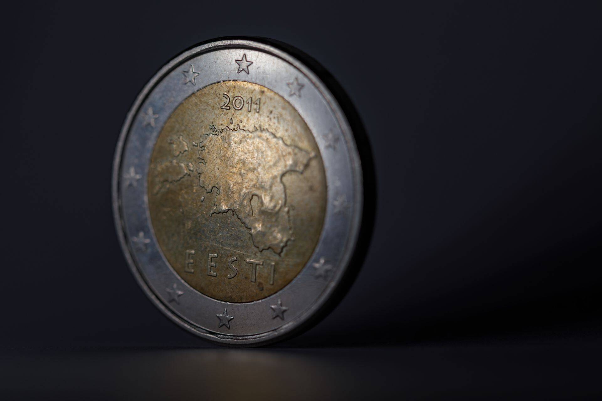 Statistikaameti andmeil saavutas keskmine palk juulis lae, langes augustis 70 euro võrra ja jätkab nüüd taas kasvu.