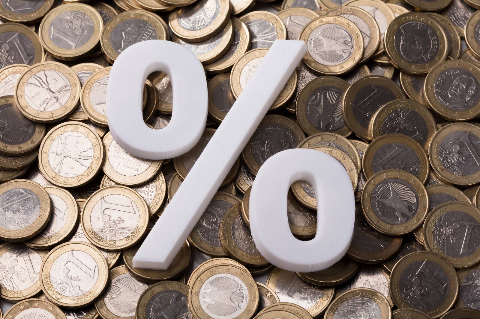 Платить по процентам придется налогоплательщикам.