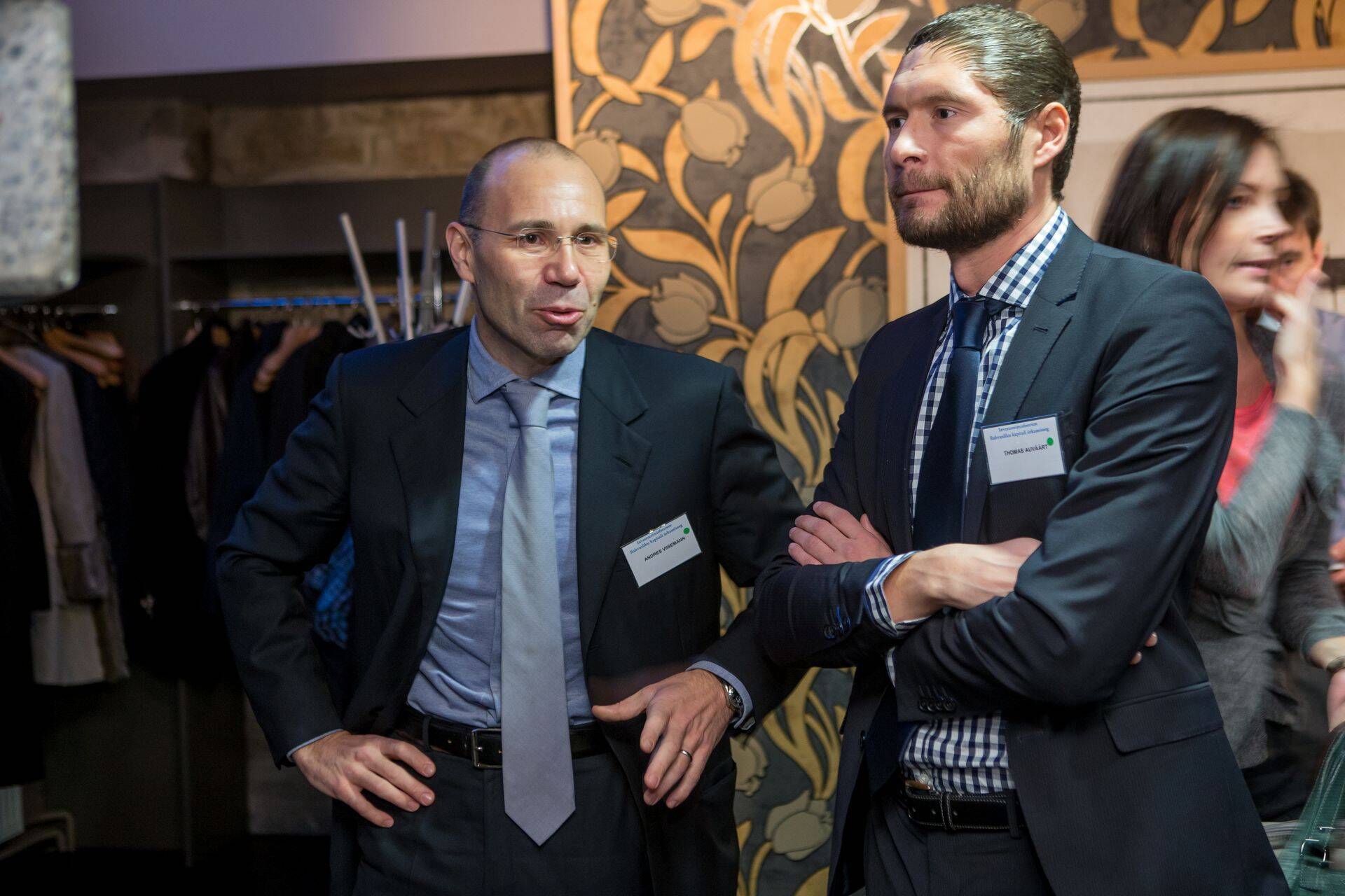 LHV pensionifondide juht Andres Viiseman (vasakul) ja rahandusministeeriumi finantsturgude juht Thomas Auväärt.