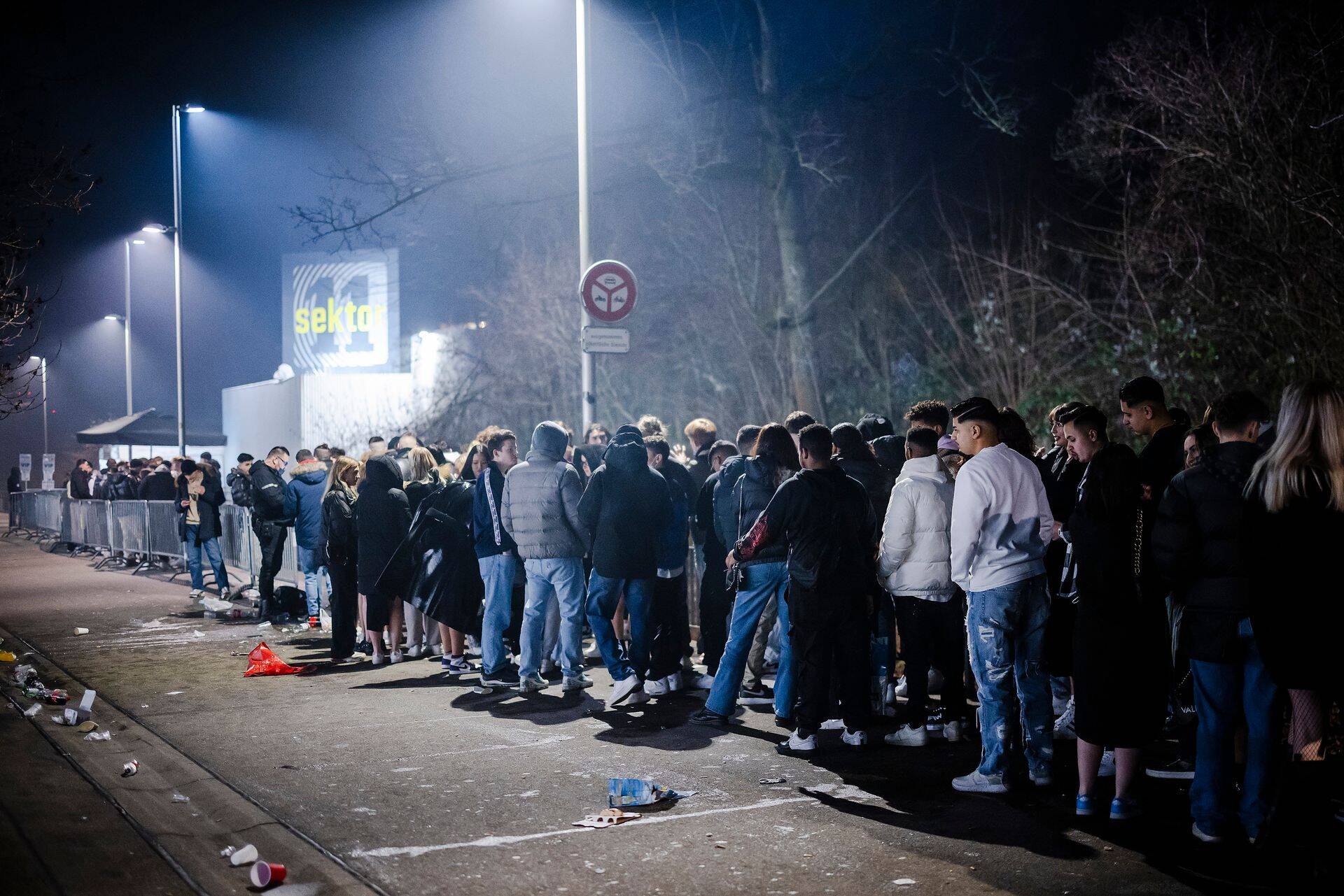 Šogad akciju cenu pieauguma ballīte bijusi vien dažiem. Bez dažu gigantisku uzņēmumu akciju cenu palielināšanās šogad ASV akcijas būtu teju mīnusos.