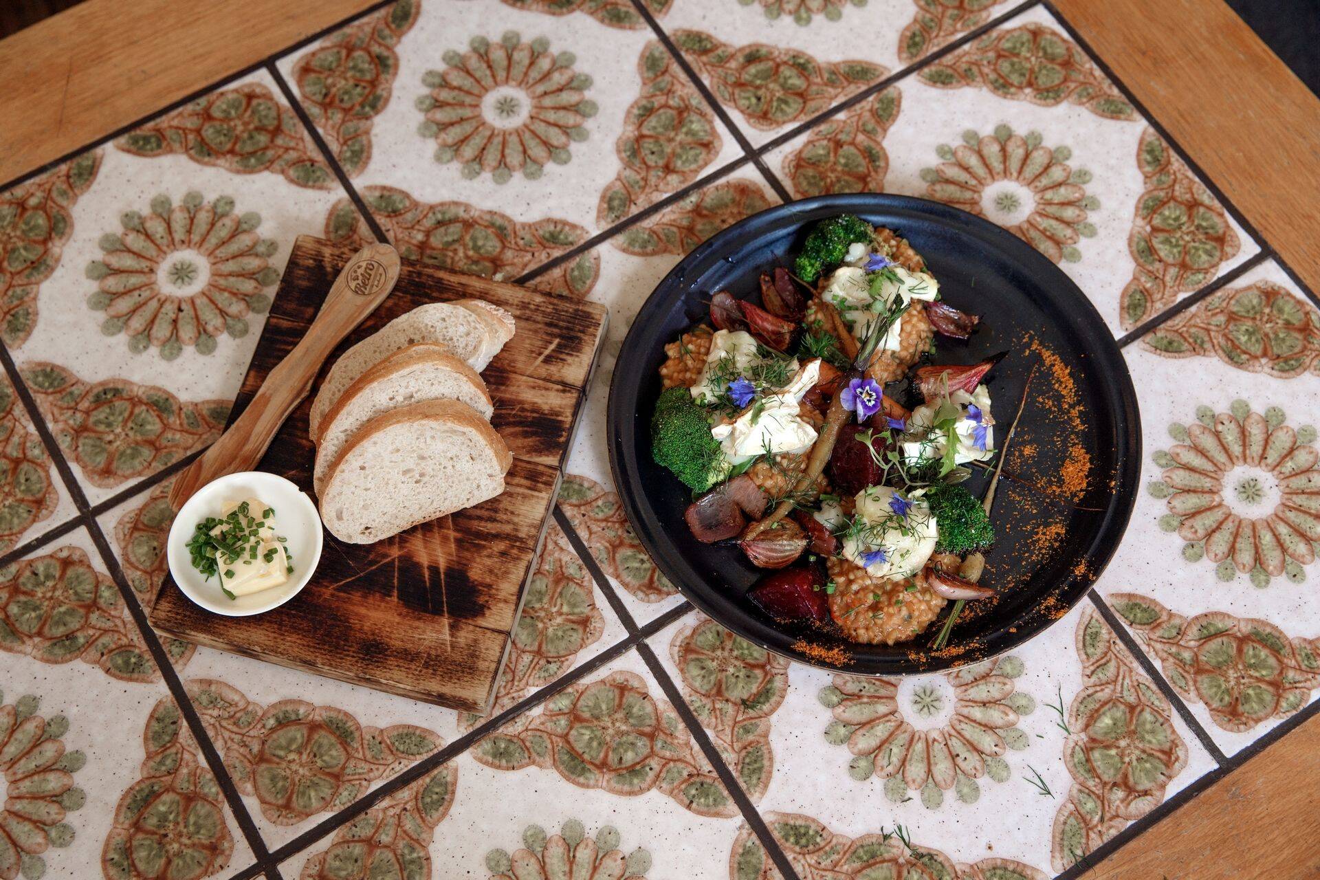 Road on hästi komponeeritud ning maitsed kenasti tasakaalus.