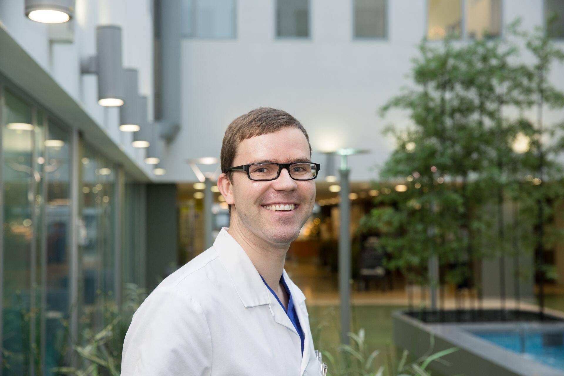 Eesti Infektsioonhaiguste Seltsi juhatuse esimees Mait Altmets