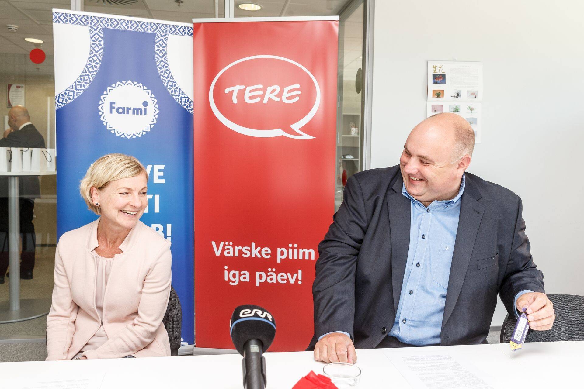 Margit Talts, Tere AS juht ja Valdis Noppel, Maag Piimatööstuse juht