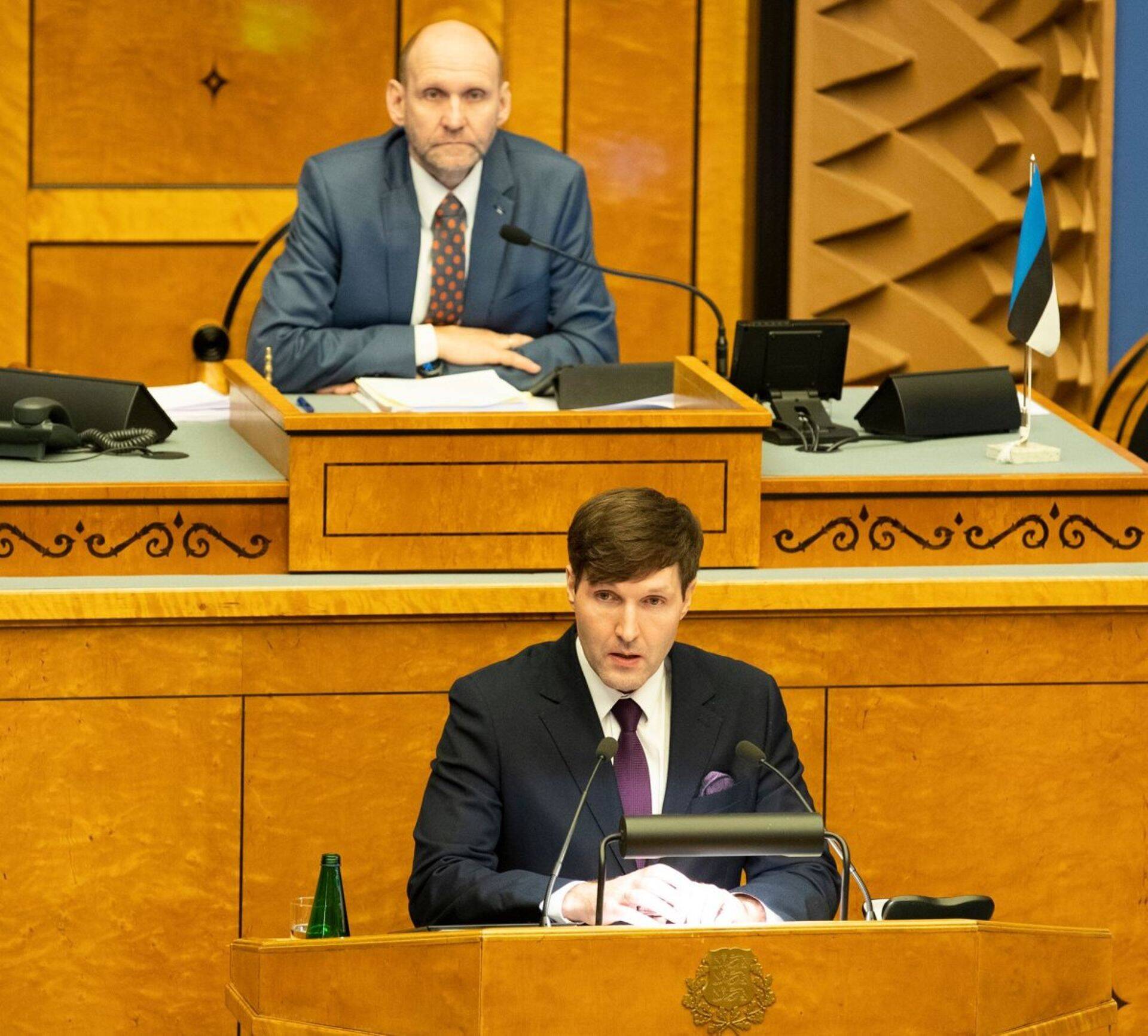 Свежепереизбранный лидер Isamaa Хелир-Валдор Сеэдер и глава EKRE Мартин Хельме.