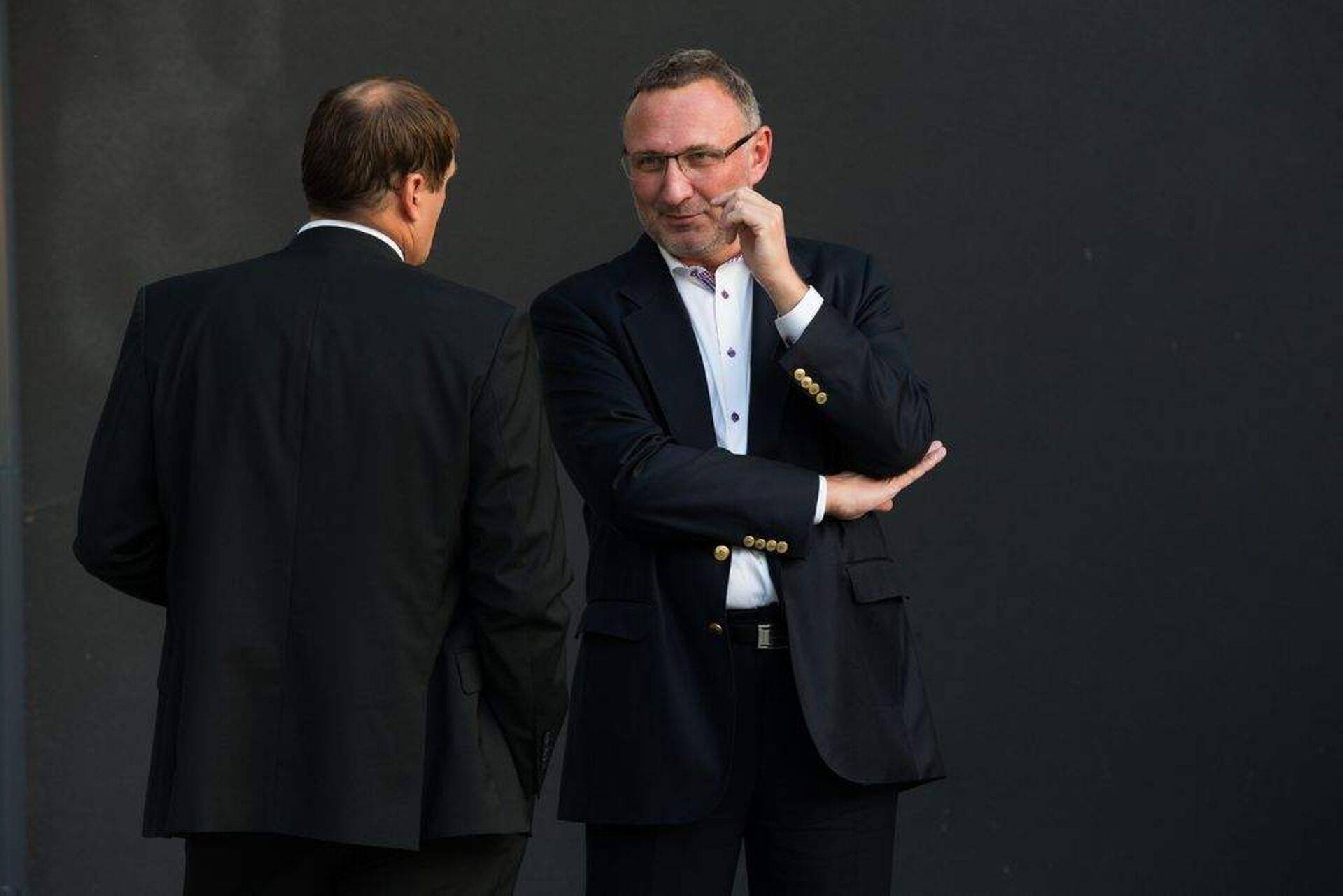 Marcel Vichmann (paremal) hindab uusi investeeringuid ebaoluliseks.