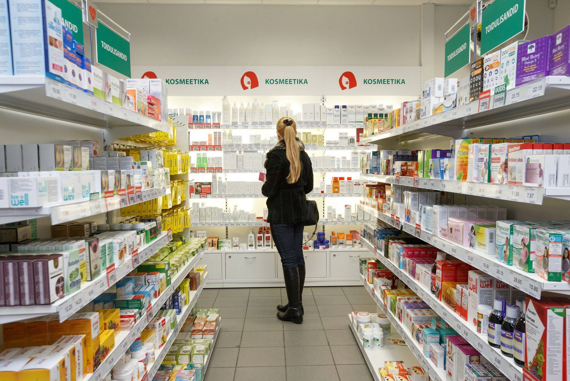 Apteekides ja kosmeetikatarvete kaupluste müügitulu kasvas eelmise aasta sama kuuga võrreldes neljandiku
