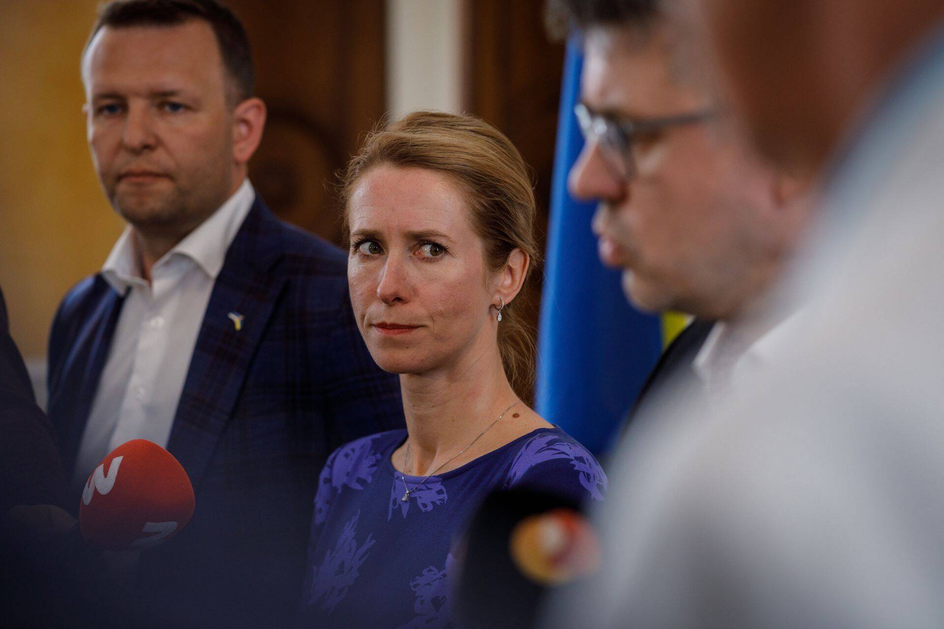 Sotsidel, Reformierakonnal ja Isamaal tekkis võimukõnelustes takistus energeetika koha peal. Vasakult sotside esimees Lauri Läänemets, Reformierakonna esimees Kaja Kallas ja Isamaa aseesimees Urmas Reinsalu.