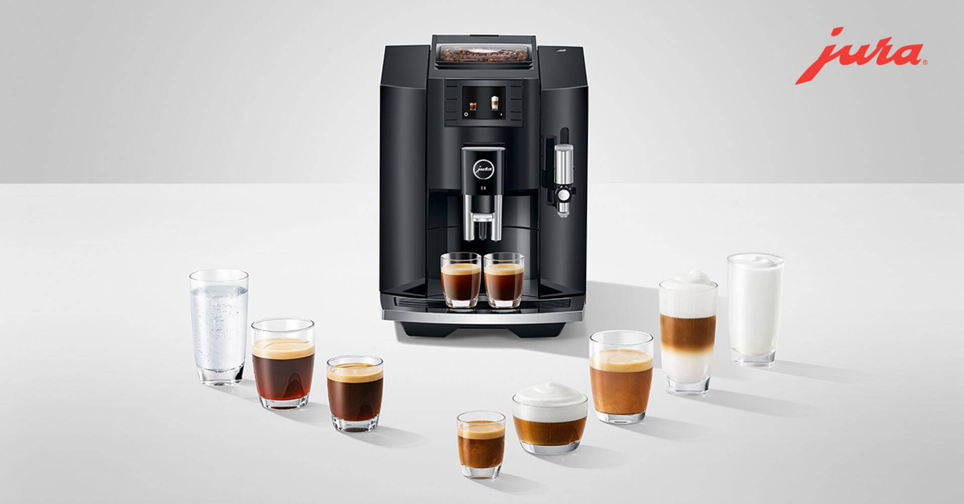 JURA on esimene kohvimasinate tootja, kes tõi turule täisautomaatse kohvimasina.