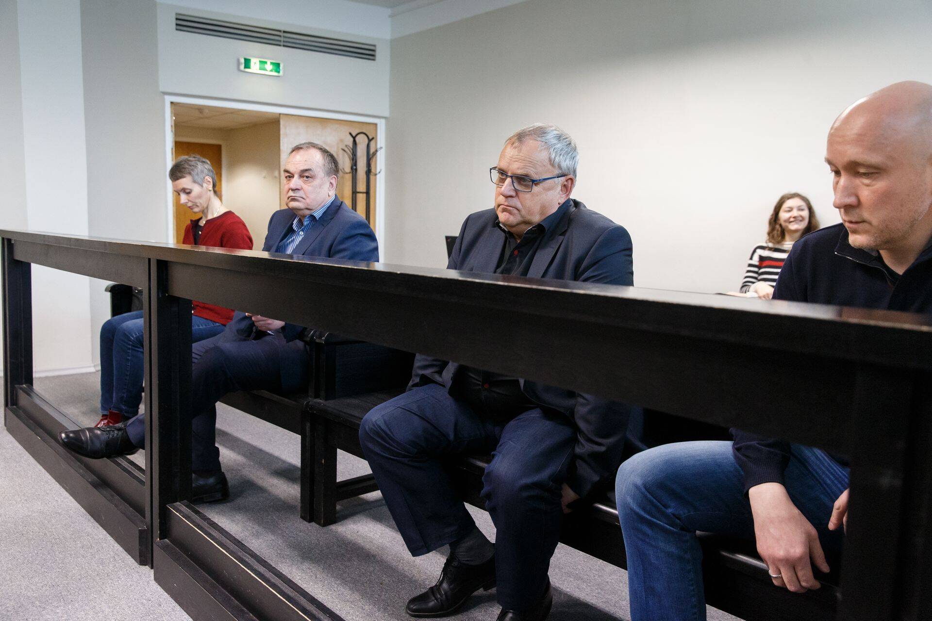 Kohus tunnistas täna süüdi Kristina Tautsi (vasakult), Vambola Kolbakovi, Lembit Eespäeva ja Juriy Golubyevi soodustuskelmuse katses.