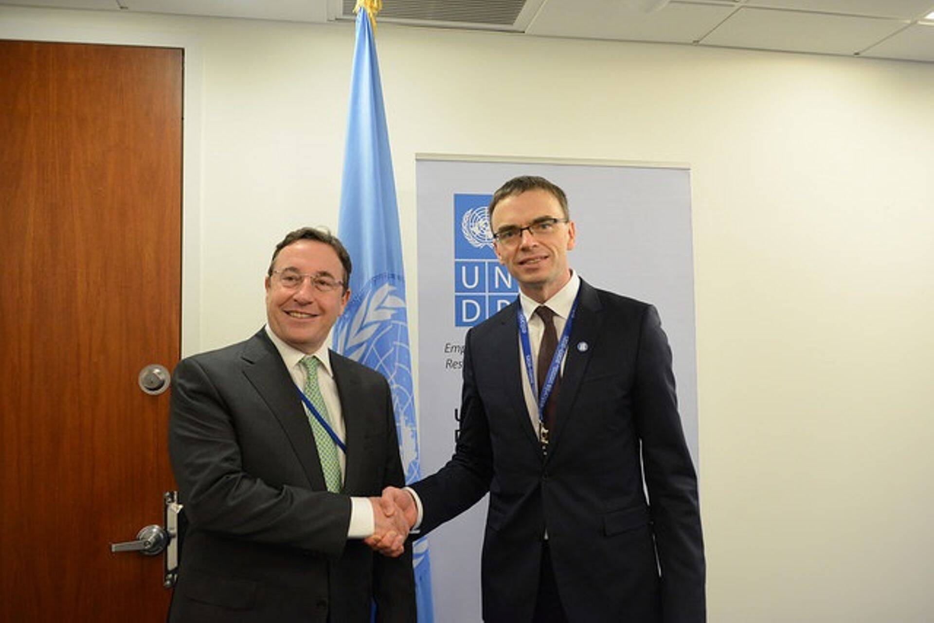 Välisminister Sven Mikser kohtumisel UNDP juhi Achim Steineriga.