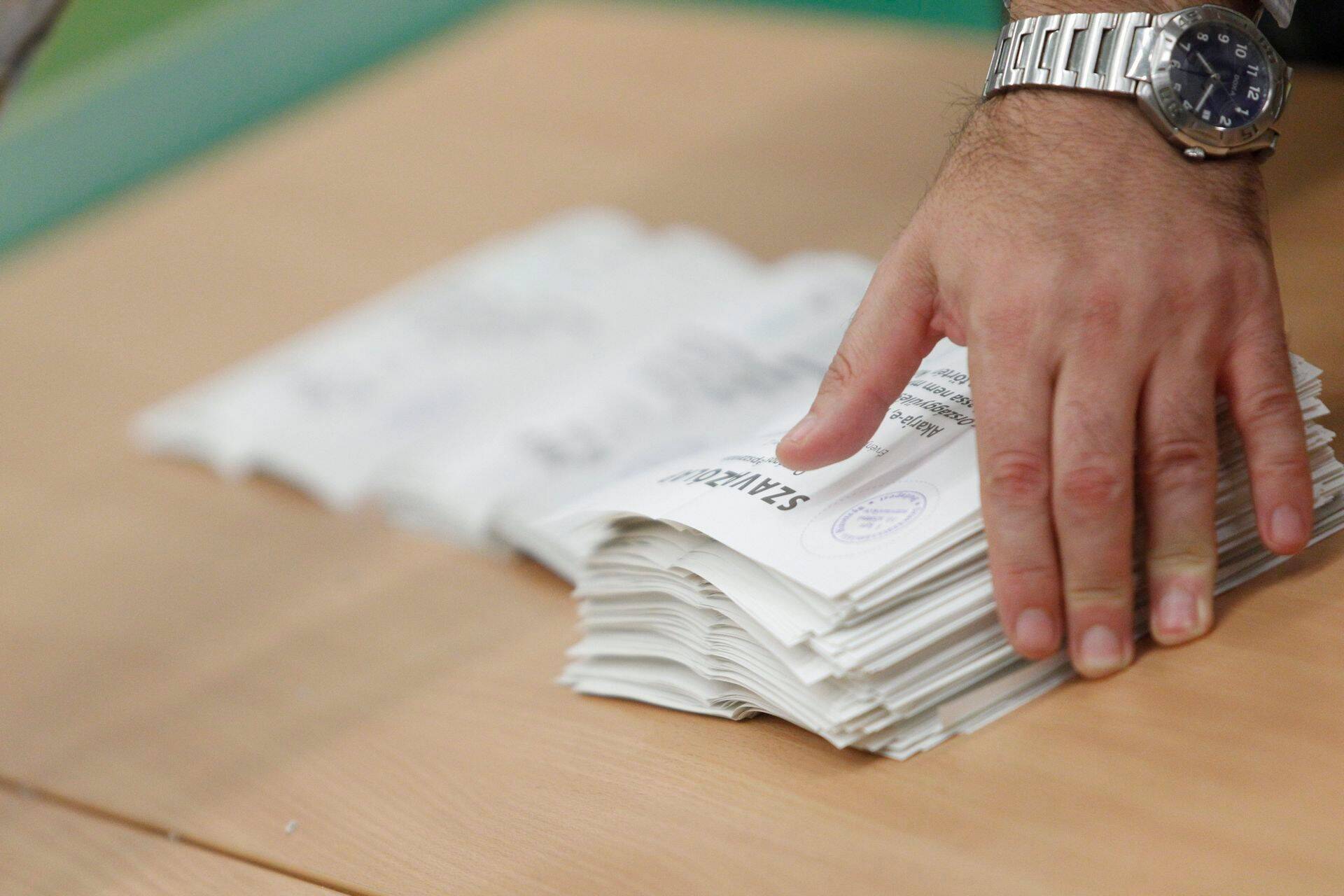 Ungari referendumil osales liiga vähe inimesi.