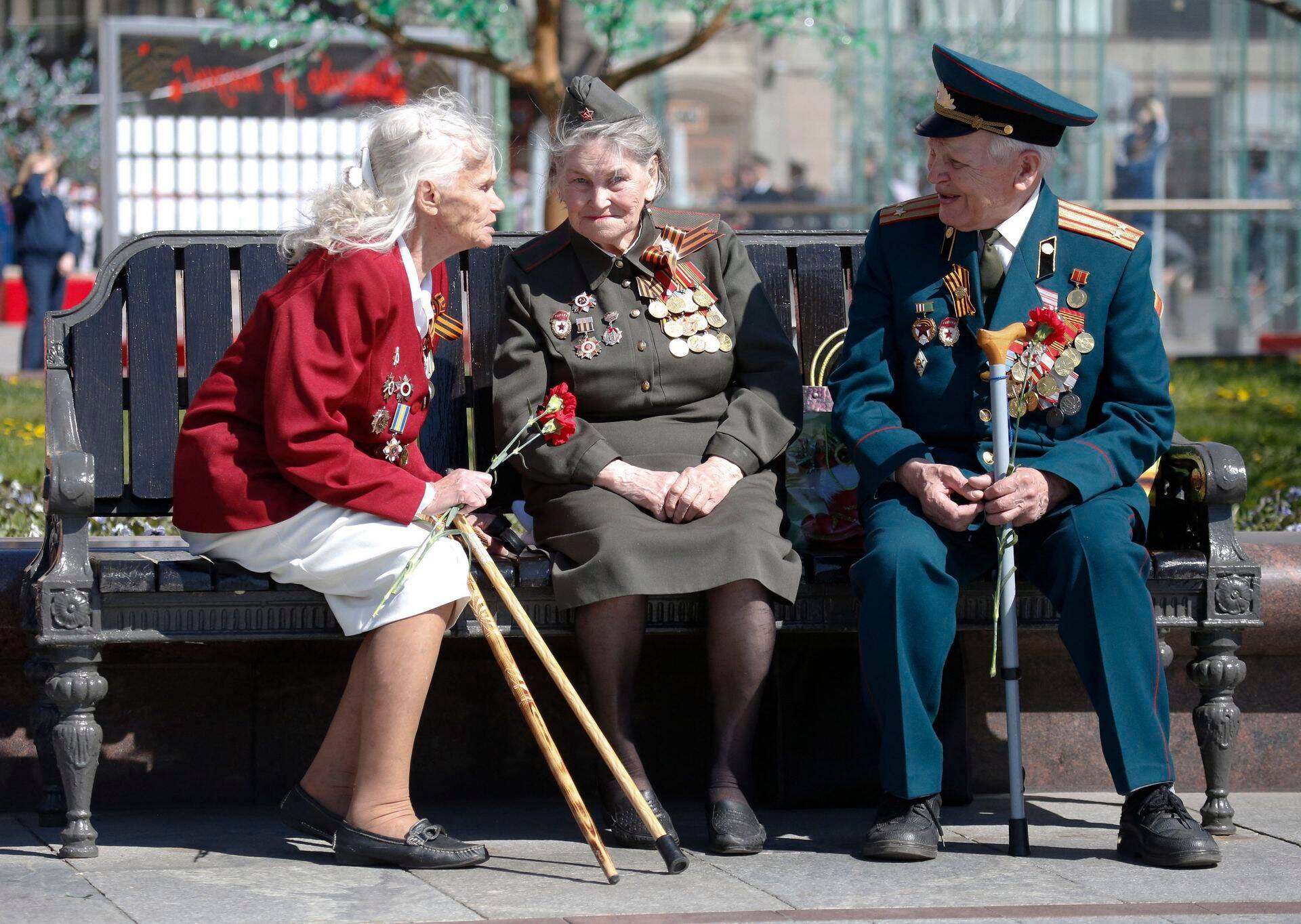 Vene sõjaveteranid mullu mais Moskvas võidupäeva tähistamas.