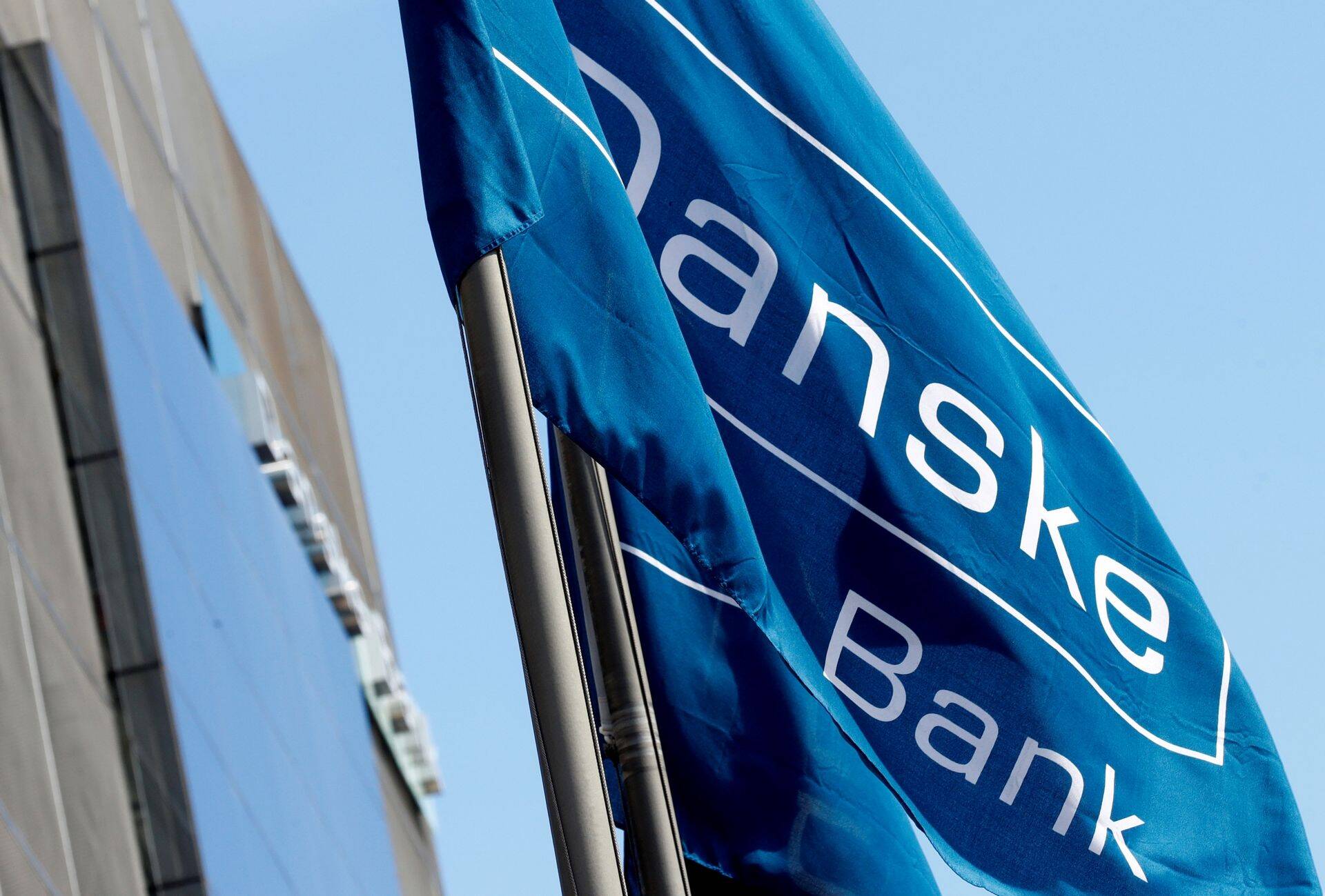 Lipp Danske Tallinna kontori ees