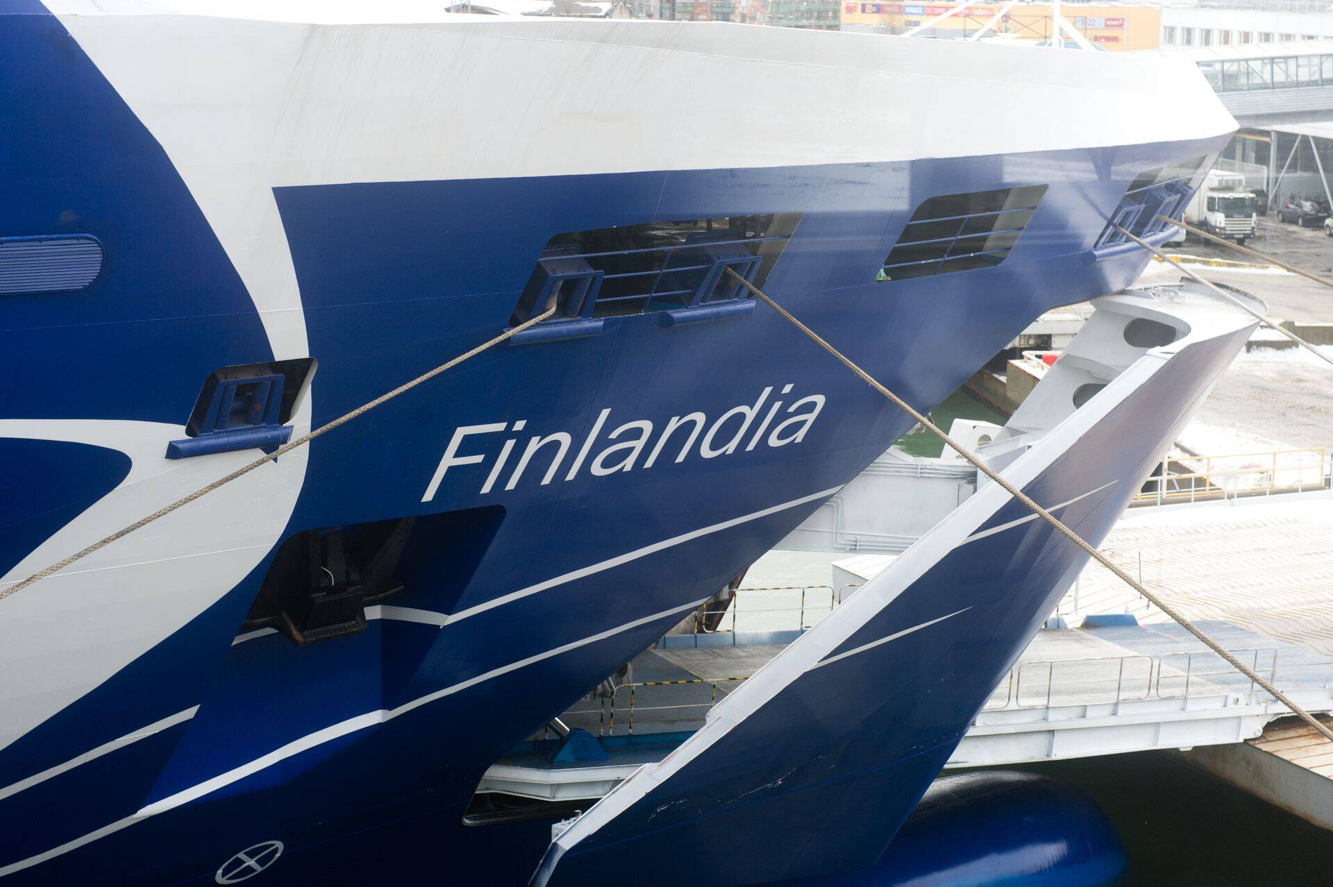 Eckerö Line'i laev Finlandia esimesel reisil Tallinna 2012. aastal.