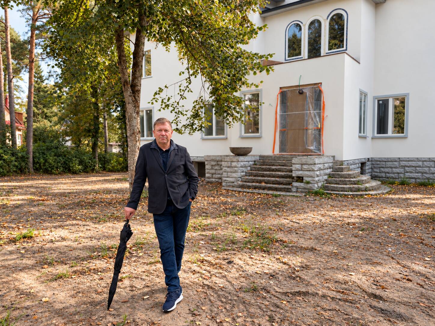 “Kapteni villa Hiiu-Maleva 13 aadressil valmib plaani järgi sel aastal. Eesmärk on anda ajaloolisele majale uus elu nii, et säiliks selle arhitektuur ja ajaloo hõng, kuid samal ajal oleksid valmivad kodud tänapäevased,“ räägib kinnisvaraarendaja Peeter Raag.