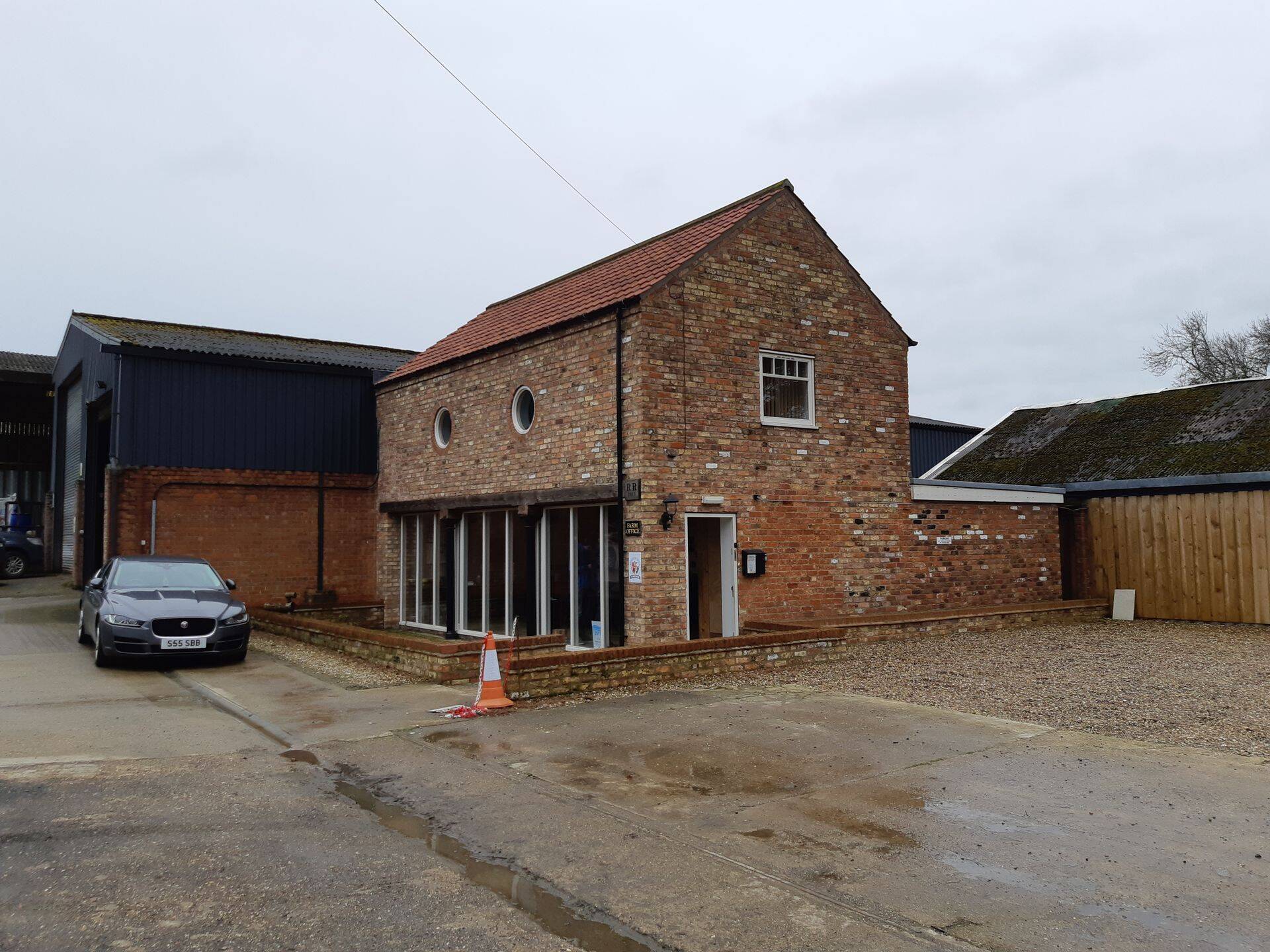 Viljelusvõistluse võitjad preemiareisil Inglismaal