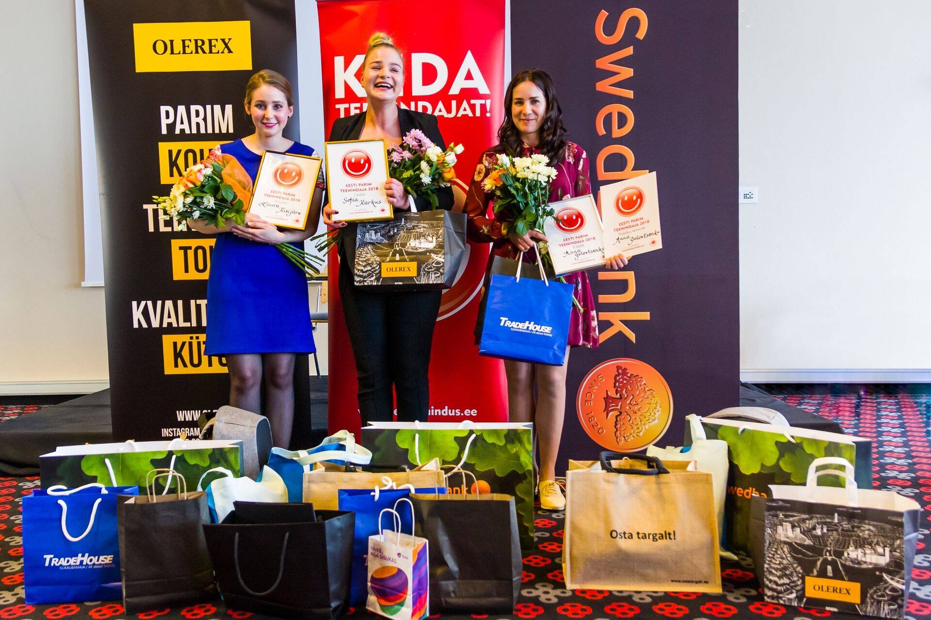 Laura Kivijärv (Olerex AS); Sofia Karkus (Viking Motors AS) ja Anna Golovtsenko kohvikust Paviljon (Revelin OÜ)