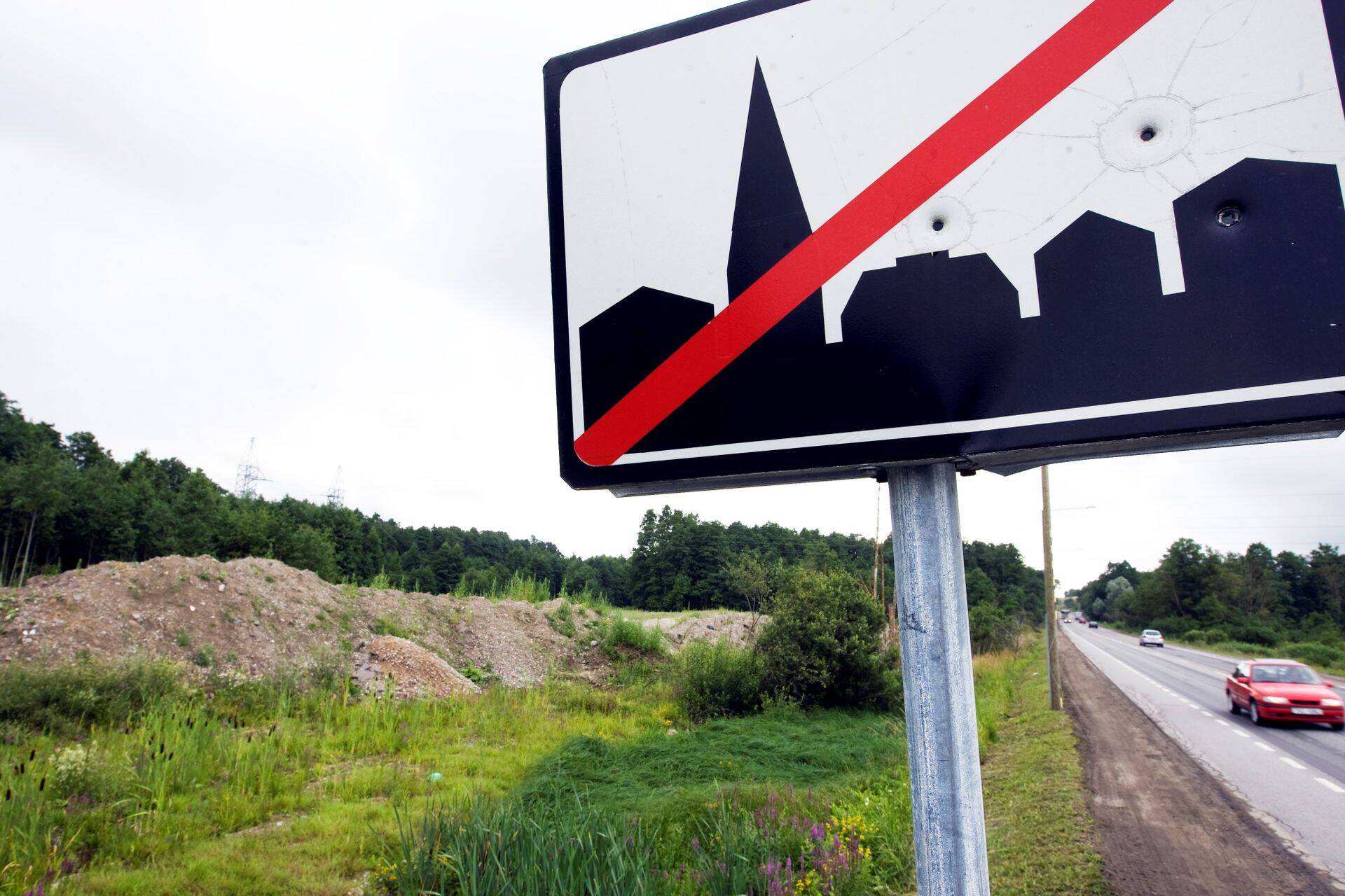 В рамках пилотного проекта указатели планируется разместить в Старом городе и районе Старого порта, а также в Каламая, оформление наземных обозначений и основы для карт охватывает весь город. Иллюстративное фото.