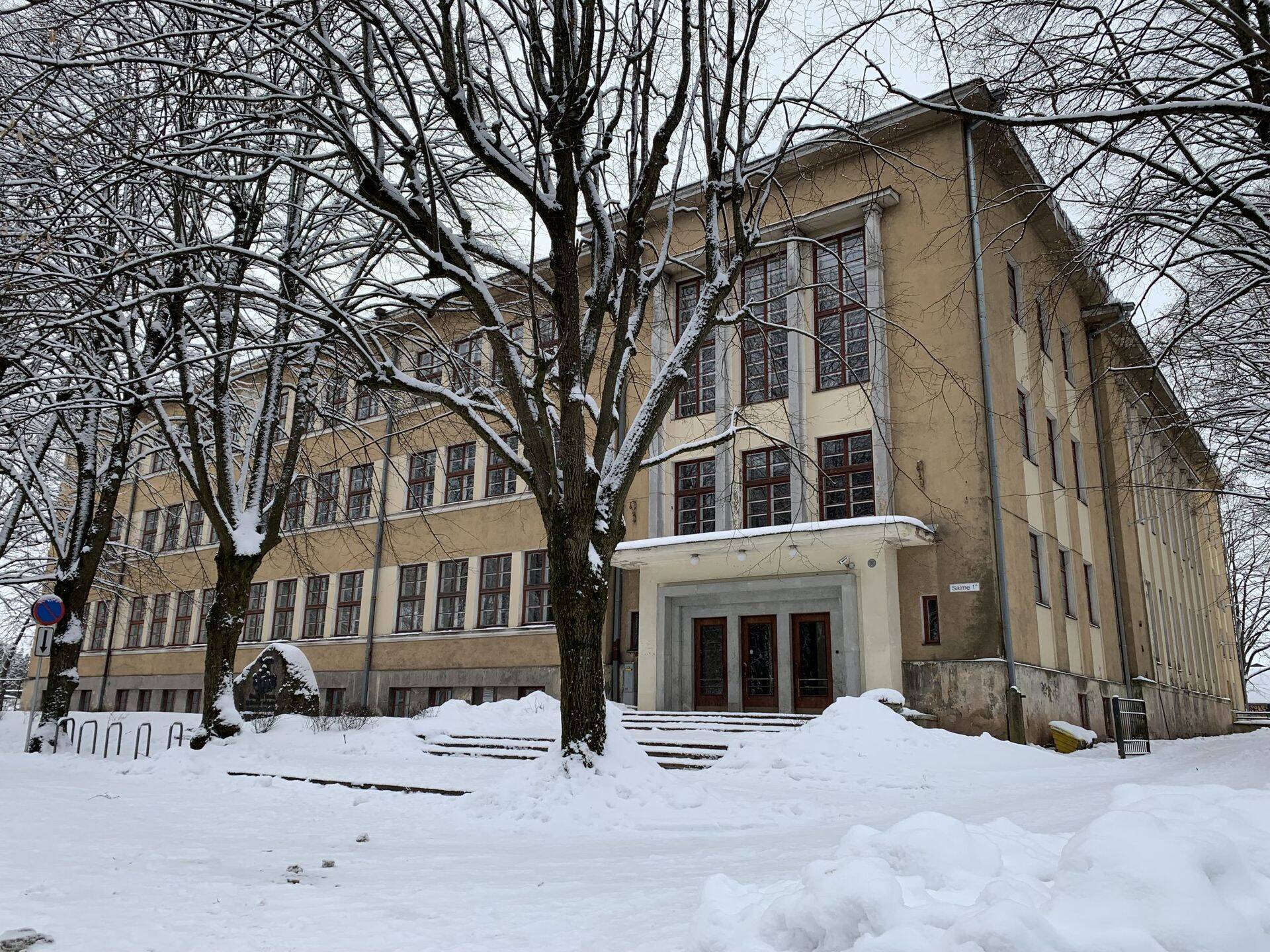 Tartu Karlova kooli jaoks tehakse see hoone täielikult korda.