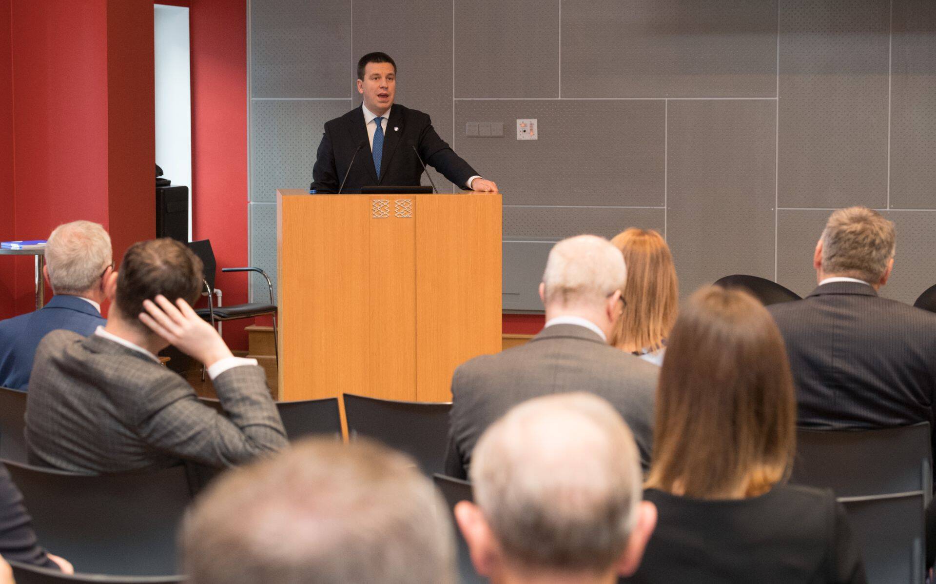 Премьер-министр Юри Ратас выразил признание Фонду государственных реформ