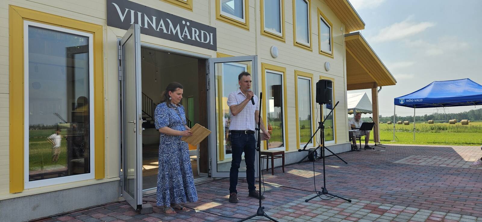 Avatud talude päevad said avalöögi Viinamärdi talus.