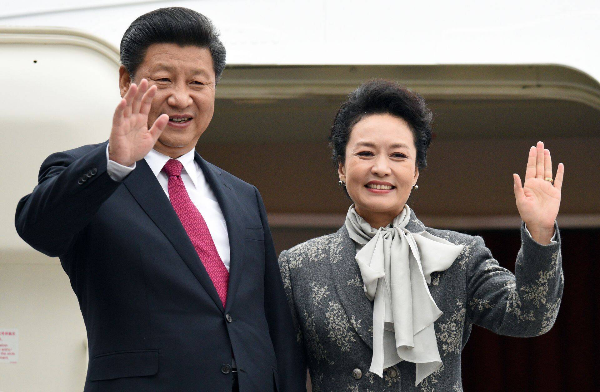 Hiina esipaar - president Xi Jinping ja abikaasa Peng Liyuan visiidil Euroopas