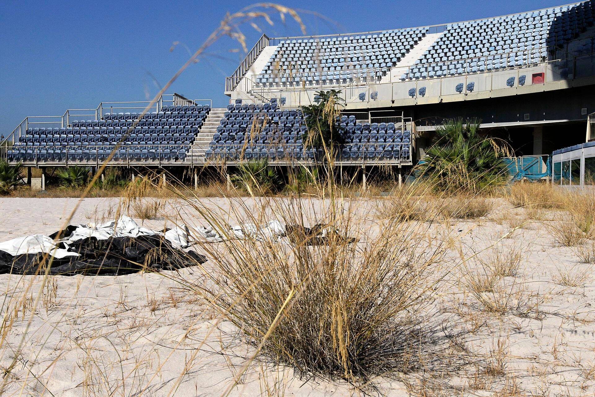 Ateena olümpiamängude spordirajatis, mis on maha jäetud.