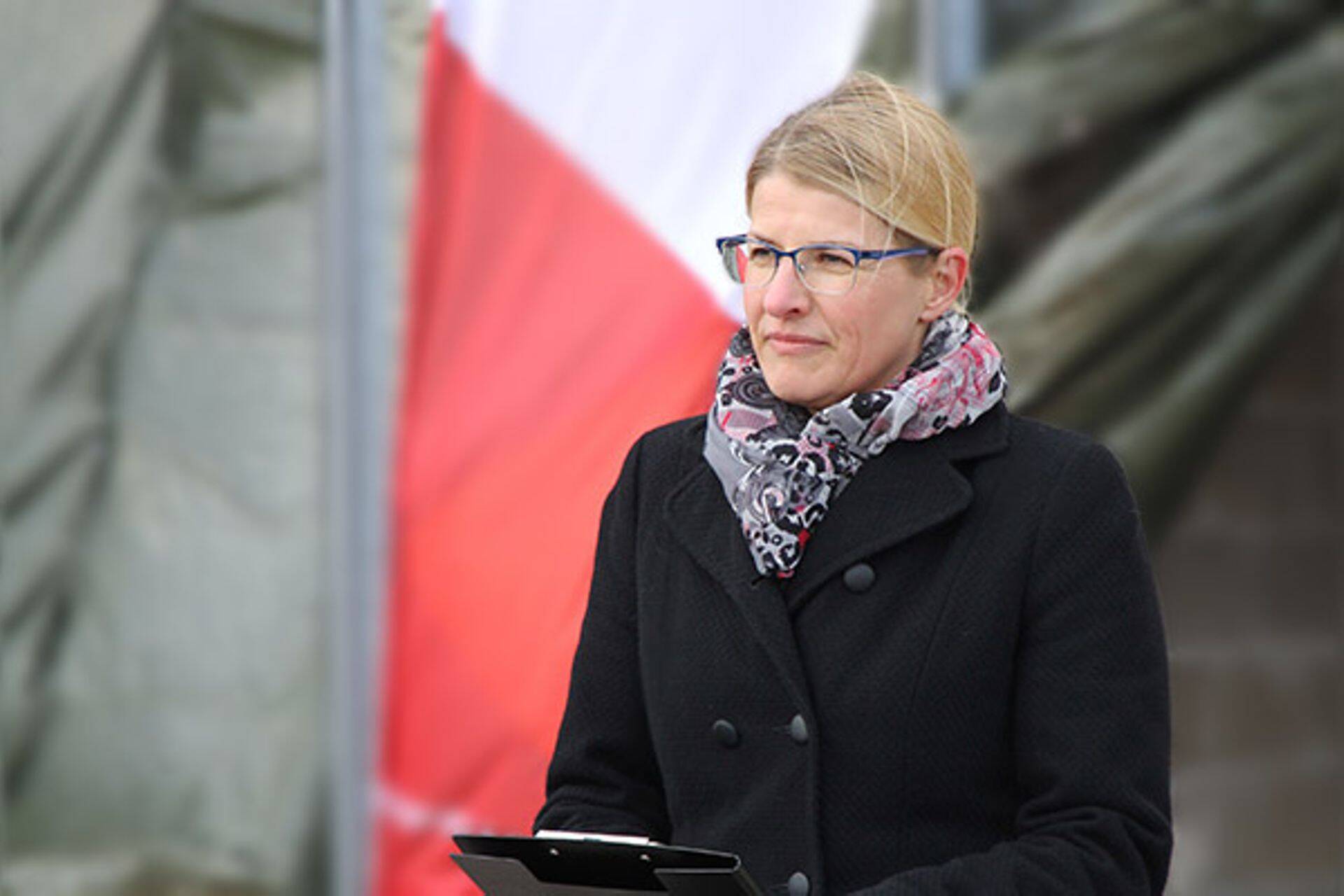 Paljud rentnikud arvasid, et kui nemad jäävad koju, siis nad ei pea selle perioodi eest üüri ka maksma, sest valitsus ütles nii, kurdab Kaarsilla Kinnisvara juht Made Vares.