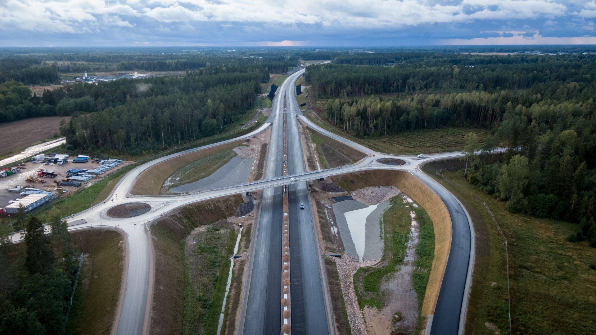 Tallinna–Tartu maantee ehitus. Tee-ehitus on üks valdkond, kus võiks rohkem ära kasutada liikuvusandmeid, kuid mitte ainuke: näiteks poodide planeerimisel või kinnisvara arendamisel.