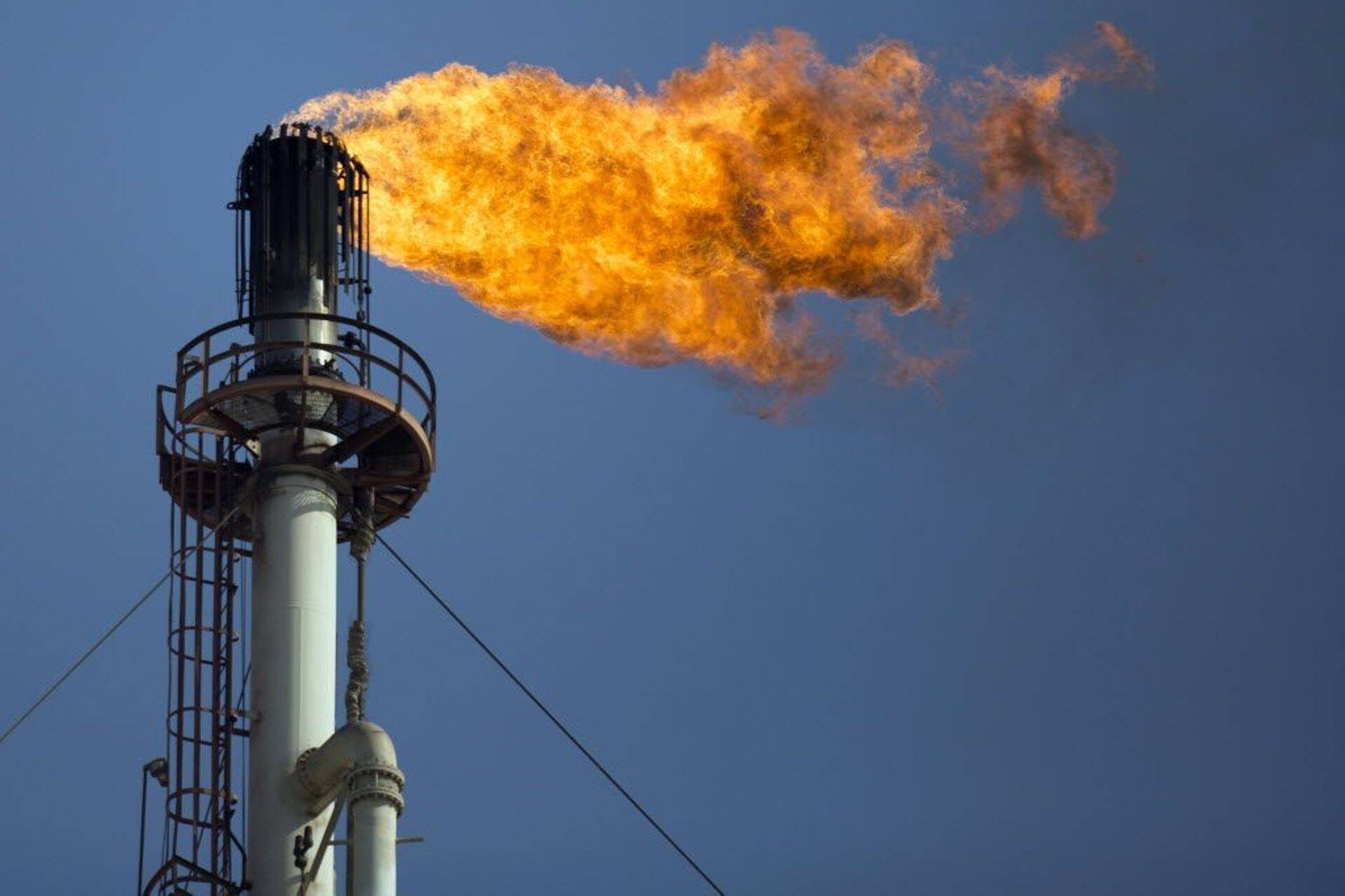 ANZ прогнозирует спад цен на нефть до 43 долларов