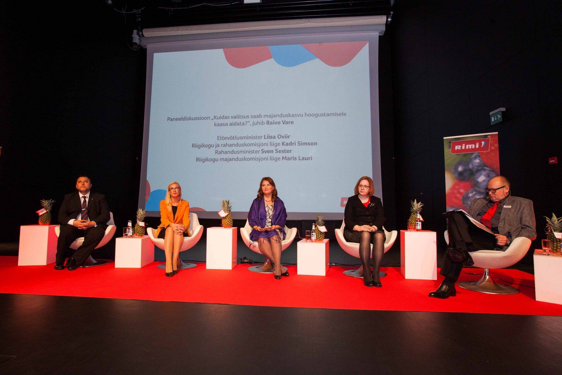 Rahandusminister Sven Sester; Riigikogu ja rahanduskomisjoni liige Kadri Simson; Ettevõtlusminister Liisa Oviir; Riigikogu ja majanduskomisjoni liige Maris Lauri ja vestlusringi juhib Raivo Vare