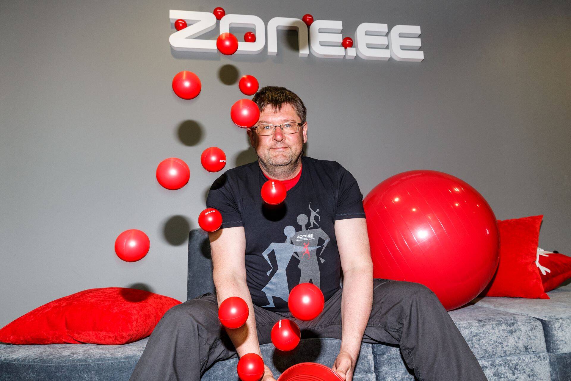 Küberturvalisuse ekspert Peeter Marvet leiab Huawei hädade juures mobiilidest suuremaks probleemiks mõju võrgu keskseadmetele.