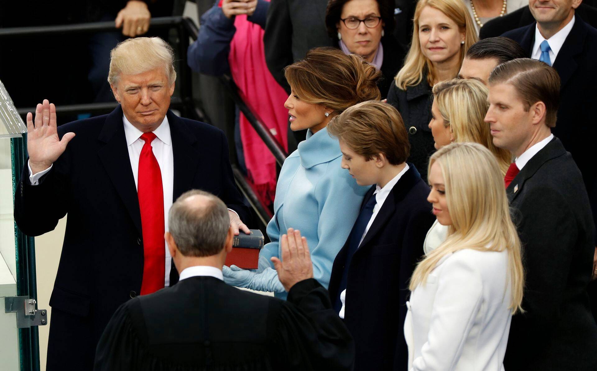 Deutsche Bankil on olemas tuludeklaratsioonid Trumpi perekonna kohta, kuid pole selge, kelle kohta täpsemalt.