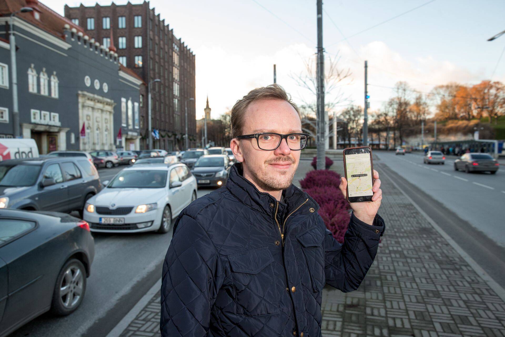 Sõidujagamist pakkuva Uberi juht Eestis Enn Metsar ütleb, et Tallinnas on vaja Uberi süsteem muuta efektiivsemaks.