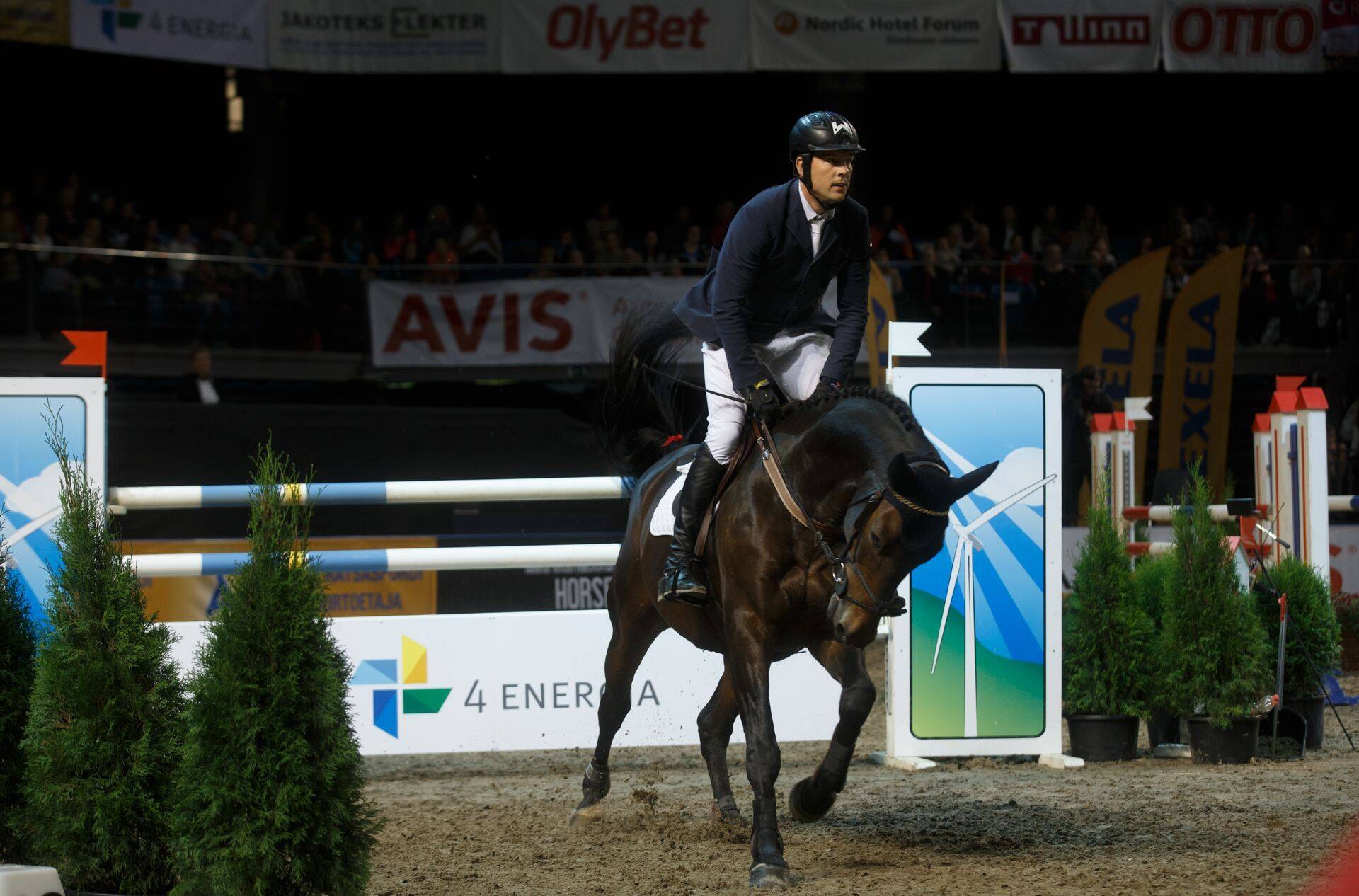 “Tallinn Horseshow 2015” võistluse kaaslaseks oli Tiidul Fred.