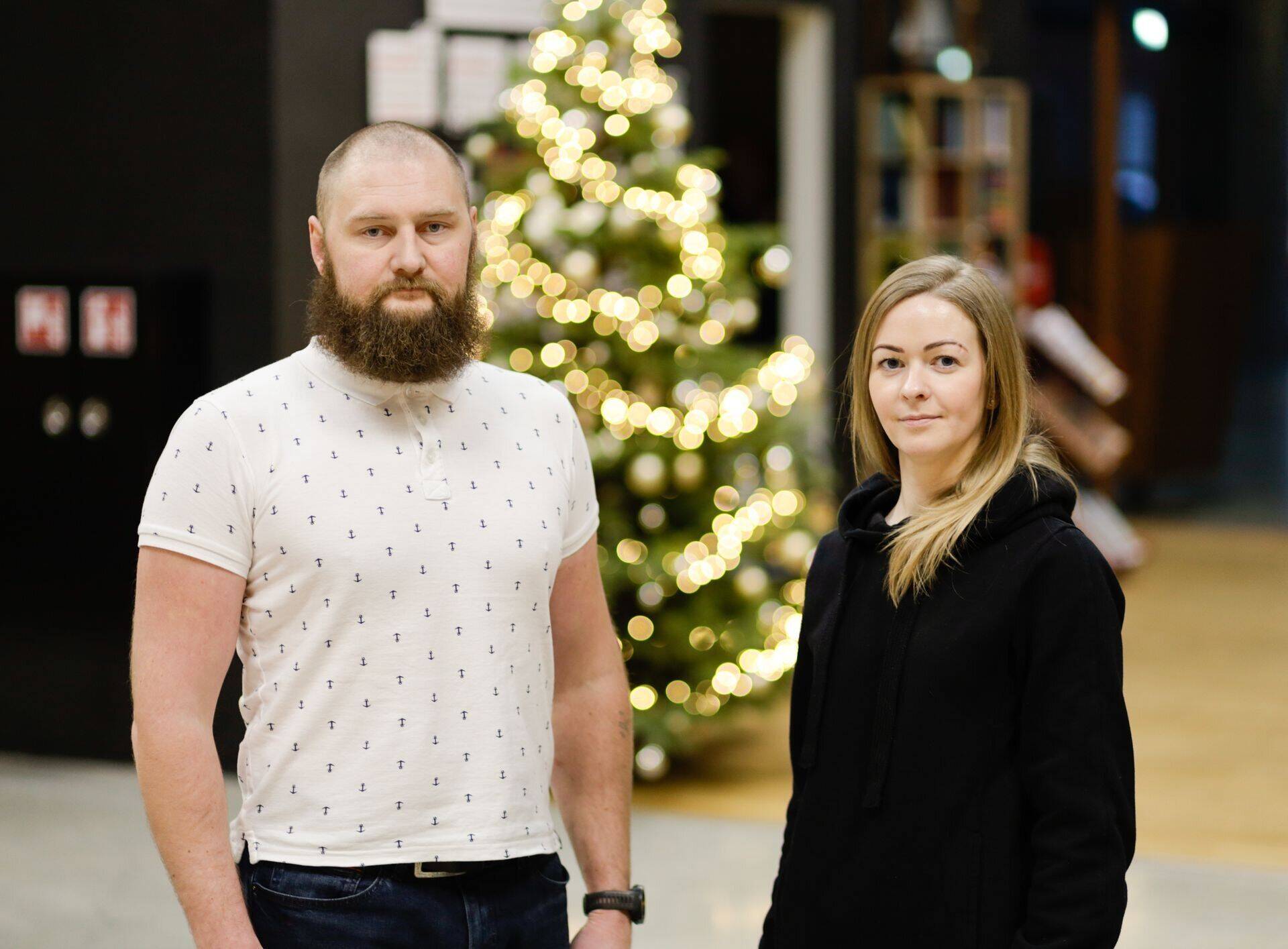 Datafoxi infoturbe- ja kvaliteedijuht Janar Randväli ning teabevara toimetaja-projektijuht Eve Noormägi.
