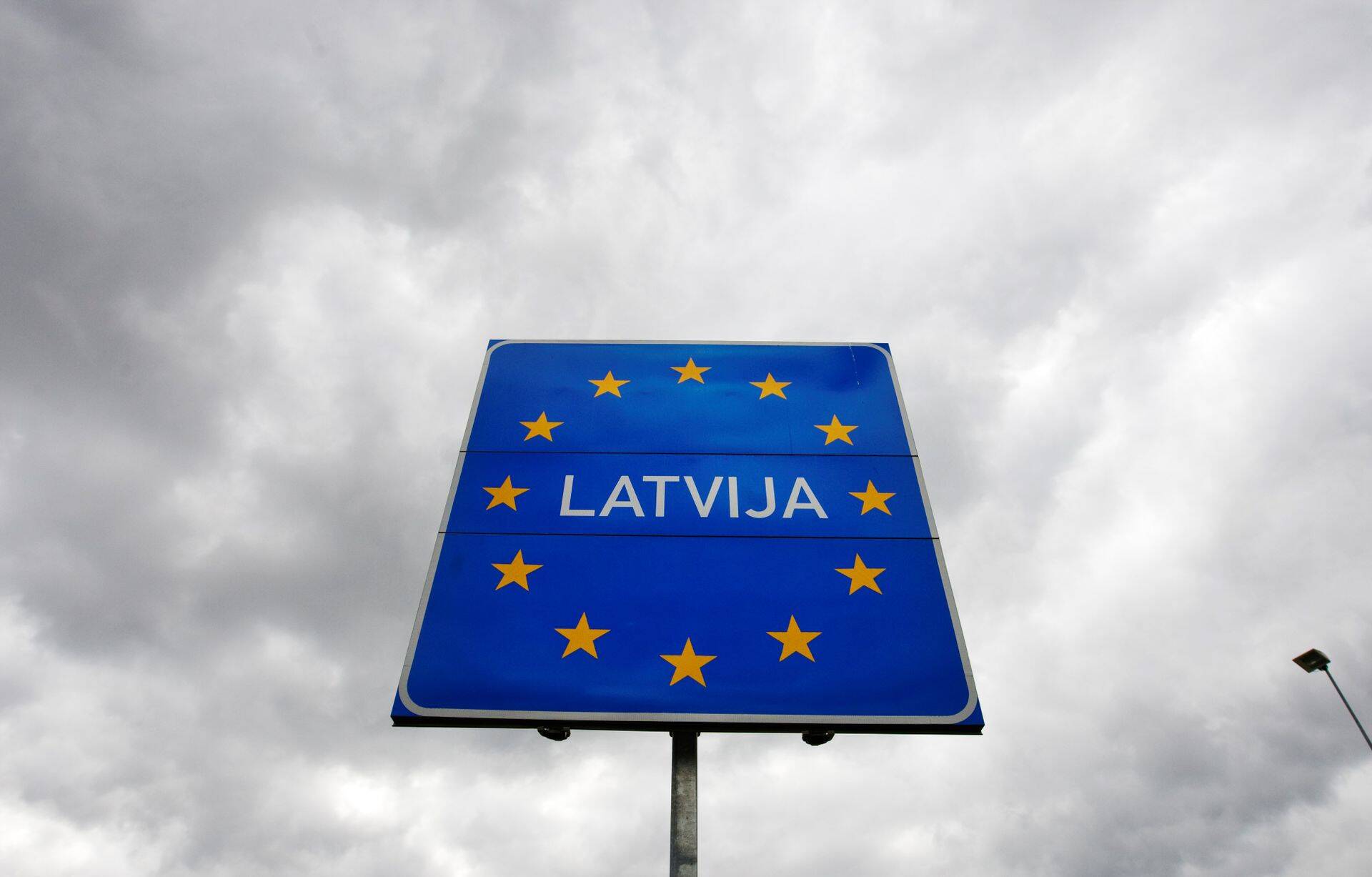 Juhul kui tekib taas karantiinikohustus Lätti reisimisel, siis on omaette küsimus, mis lahendus leitakse Valga ja Valka jaoks.