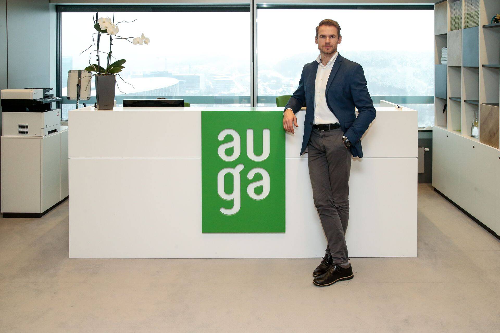 Analüütikute sõnul on Auga grupi aktsial ruumi tõusta 40–60%, sest selle õiglane väärtus on 0,55–0,61 euro piires. Pildil Auga grupi turundusjuht Gediminas Judzentas.