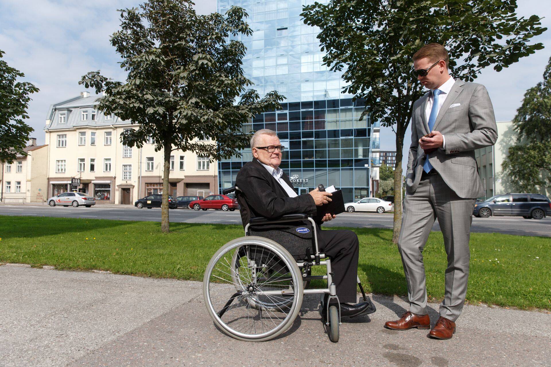 Edgar Savisaar ja Oliver Nääs.