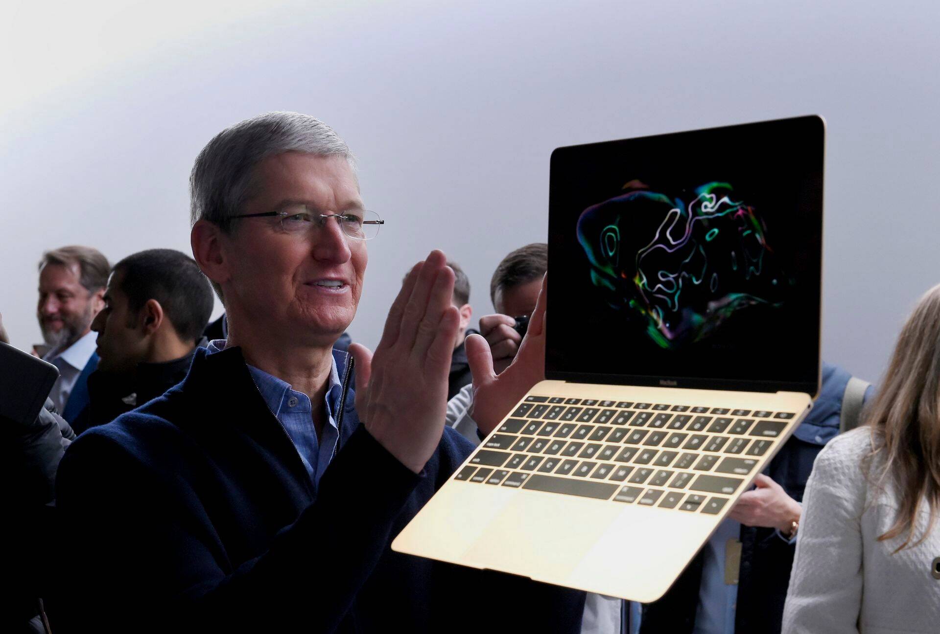 Apple'i juht kavatseb enda varanduse ära anda.