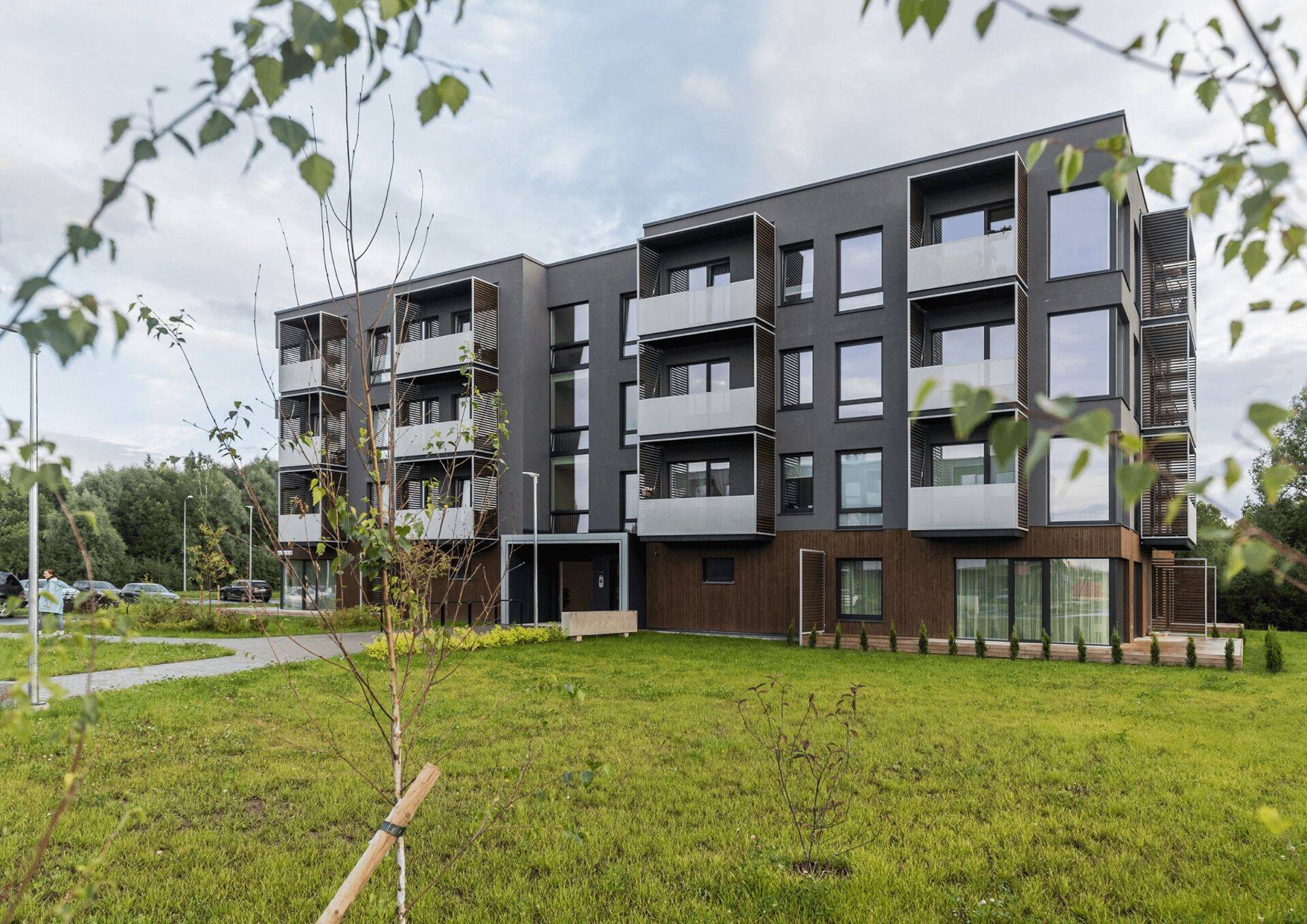 Raadimõisa Kodu arhitektuuri on loonud PIN Arhitektid.