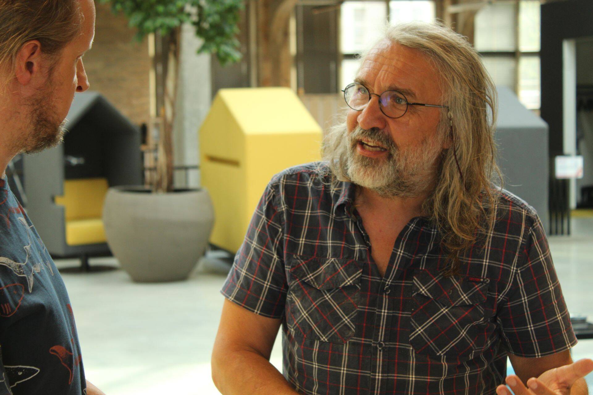 Kuumal toolil istus seekord Eesti jalgpalli juhtfiguur Aivar Pohlak.