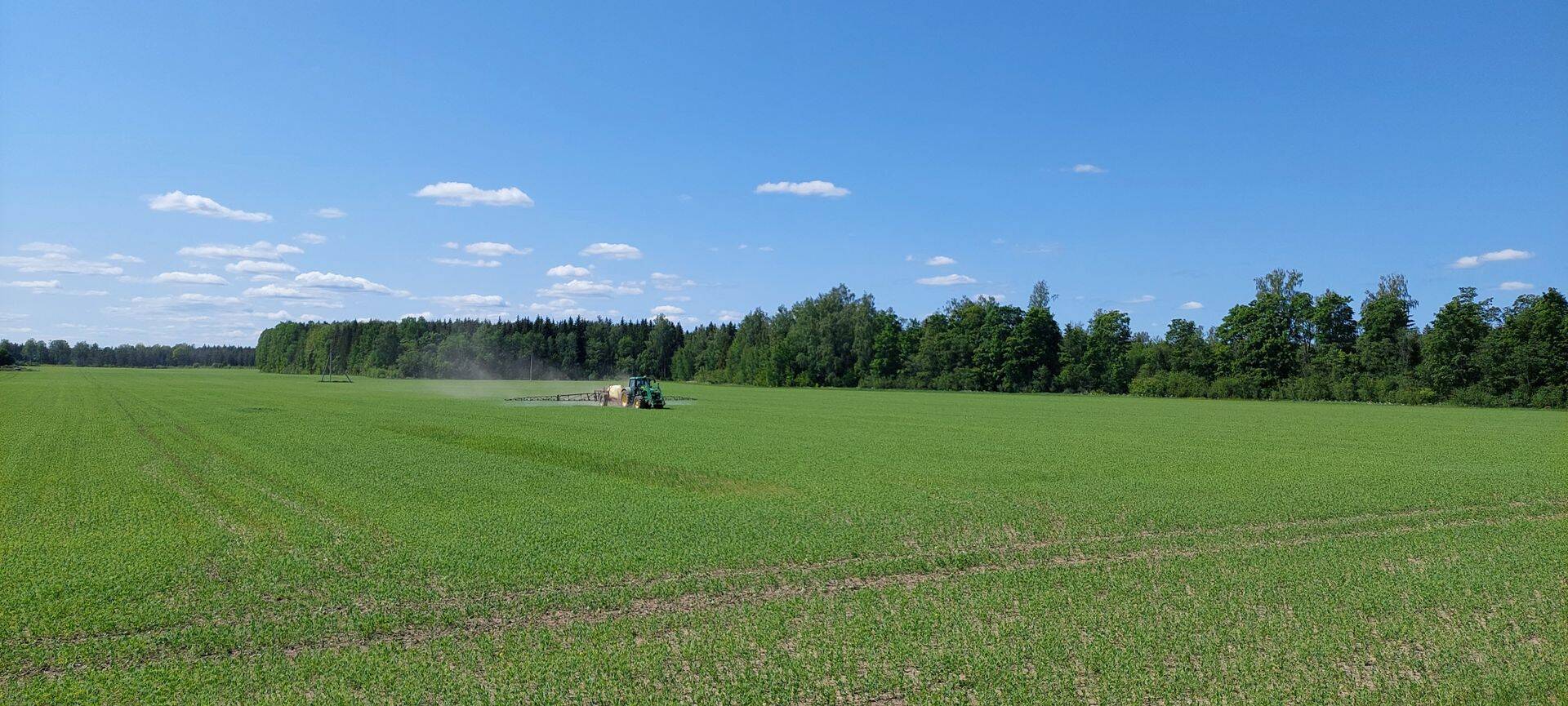 Taimekaitsetööd Järvamaal.