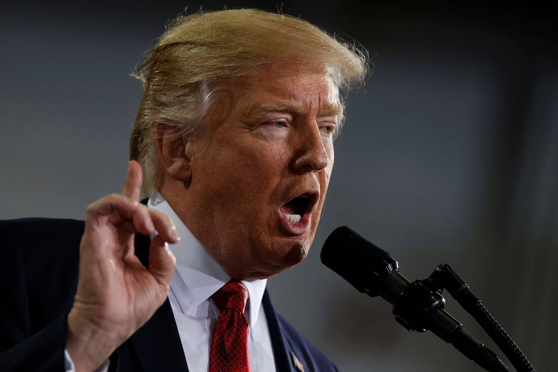USA president Donald Trump peab kõne Ameerika Mobiilsuse Keskuses, mis on testimise platsdarm juhita autode tehnoloogia jaoks Ypsilantis Michigani osariigis USA-s 15. märtsil 2017. aastal.
