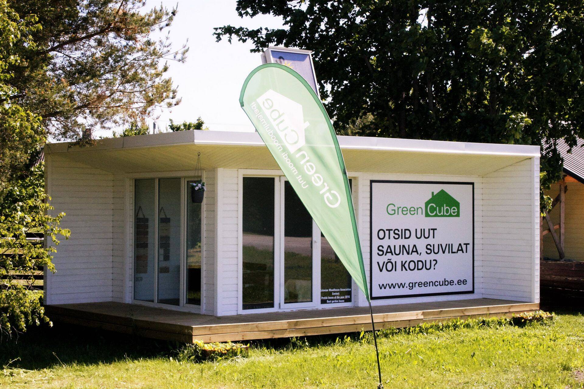 Greencube'i valge näidismaja Virtsus.