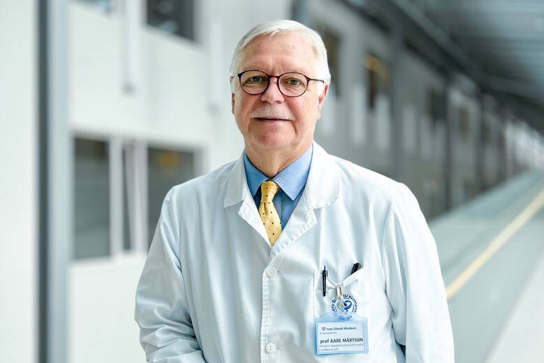 Professor Aare Märtson.